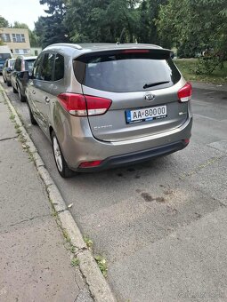 Kia Carens-predaj - 3
