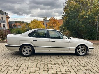 Prodám BMW M5 e34 - 3