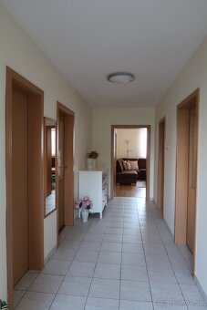 Rodinný dom na predaj - 3