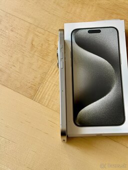 iPhone 15 Pro Bílý Titan BATERIE 100% TOP - 3
