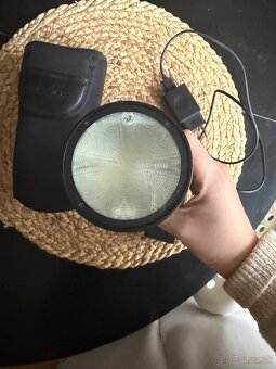 Godox V1C blesk pre Canon + 2 batérie - 3