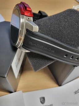 PORSCHE DESIGN LIMITED inteligentné hodinky - 3