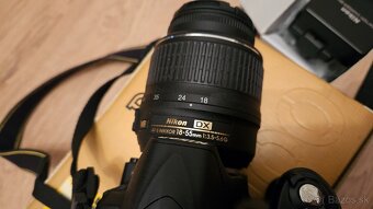 NIKON D3100 - 3