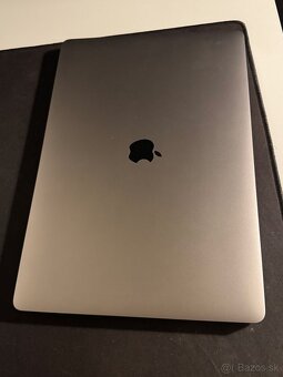 MacBook Pro 16" 2019, i9, 16GB, 512GB - 3