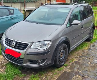 Volkswagen touran - 3