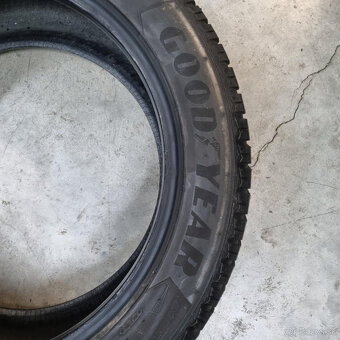 Zimné pneumatiky 285/45 R20 GOODYEAR DOT3218 - 3