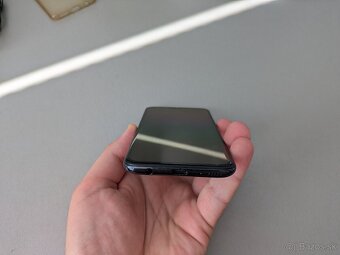 Samsung Galaxy A40 - 3
