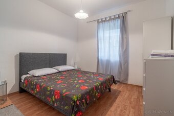 Krásny dvojdom s bazénom a výhľadom na more – Peruški - 3