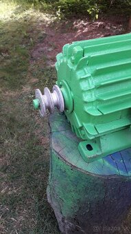 Elektromotor s remenicou - 3