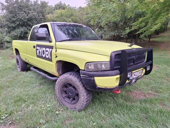 Dodge RAM 2500 8.0 V10 4x4 - 3