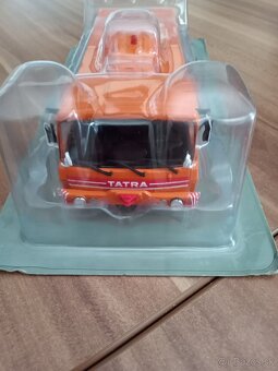 Deagostiny kultové nakladiaky Tatra 815 TPL - 3