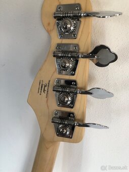 Fender aff. Jazz bass mn black - 3