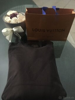 LOUIS VUITTON originál čokoládový damsky svetrik L - 3