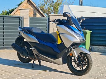 Honda Forza 125 - 3