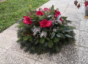 Tradičný plný vitý veniec na hrob, Dušičky - 3