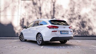 Hyundai i30 CW 1.6 CRDi Classic DTC / ODPOČET DPH - 3