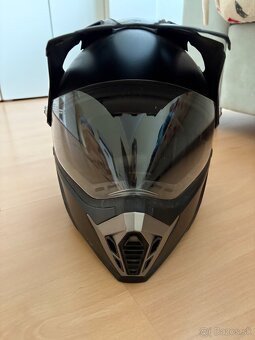 Prilba na motorku - 3