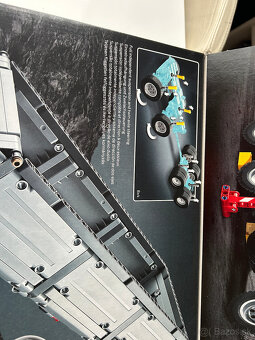 LEGO Technic 42043, model Mercedes-Benz Arocs 3245 - 3