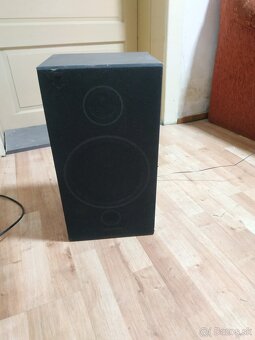 Reproduktory Toshiba - 3