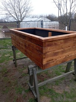 Vyvýšený záhon - 3