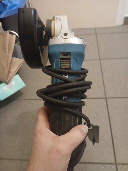 Uhlová brúska Makyta GA5030R - 3