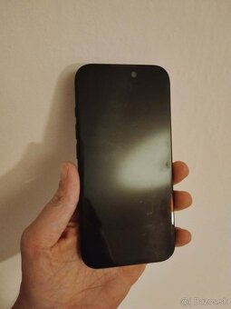 Apple Iphone 16 - 3