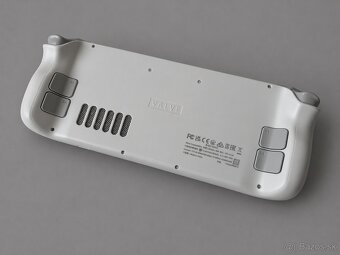 Predám Steam Deck OLED 1TB Limited Edition White - 3