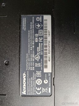 Predam ThinkPad Pro Dock - 3