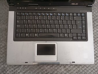 predám notebook ASUS X50R , WINDOWS 7 32bit - 3