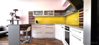 PNORF – priestranný 3i byt s terasou, 89 m2, Komenského ul. - 3