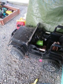 Jeep - 3