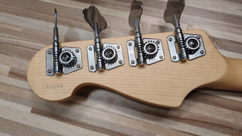 ELWOOD bezpražcová basgitara jazz bass - 3