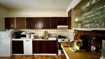 KOŠICE - KRÁSNA - VÝBORNÁ LOKALITA - DVOJGENERAČNÝ RD + GAZD - 3