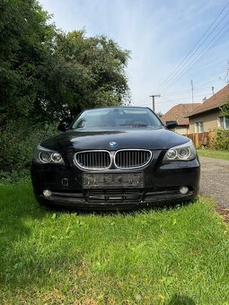 Rozpredám na diely BMW e60 530d - 3