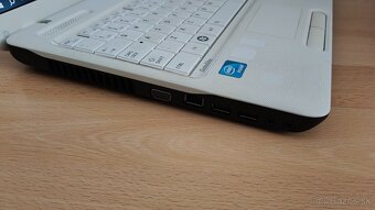 Toshiba Satellite C660 - 3