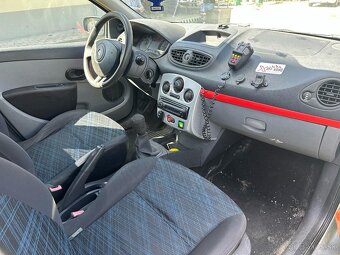 Renault Mercedes Clio AMG - 3