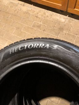 Pneu 185/65 r15 - 3