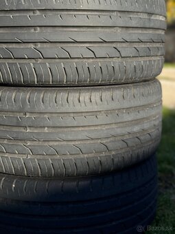 Letné pneu Continental ContiPremiumContact2 215/40 R17 - 3