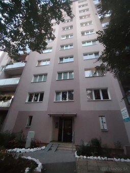 Predáme veľký 4 izbový byt ul Výstavby - 3