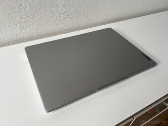 Lenovo IdeaPad Slim 5 16IRL8 Cloud Grey celokovový - 3