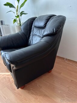 Predám kožené kreslo - 3