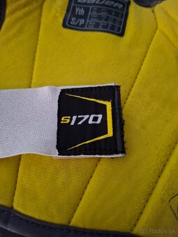 Detská hokejové chrániče. - 3