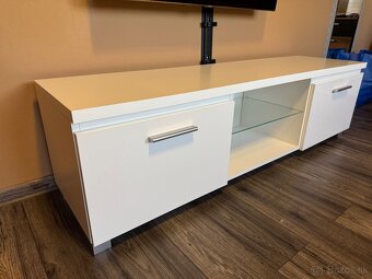 Tv stolík - biely - 3