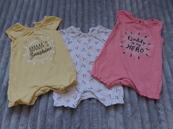 Oblečenie 3-6m (62) - 3