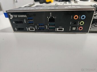 Predám Asus z690, lga 1700, ddr5 - 3