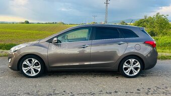 Hyundai i30 1.6 CRDi DOHC 16V Style - 3