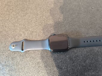 Apple watch series 8 45mm - 3