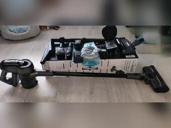 Predám tyčový vysávač SENCOR SVC 0725BK 4 v 1 CLEAN&MOP&GO. - 3