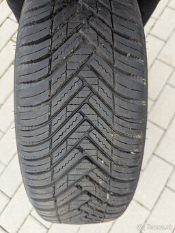 Predám celoročné pneumatiky Hankook 185/55R15 s diskami - 3