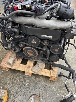 Audi A4 A5 motor 2.7 diesel 140kW 2011 - 3